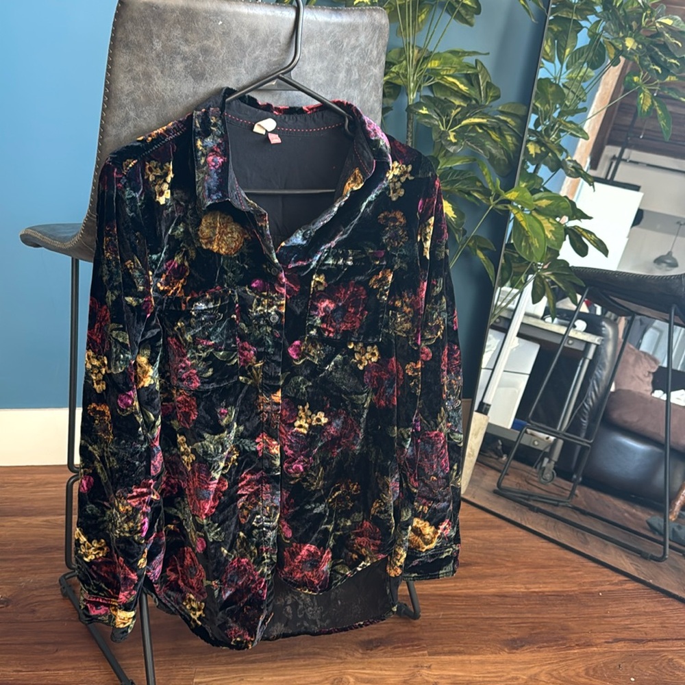 Anthropology Velvet Floral Top
